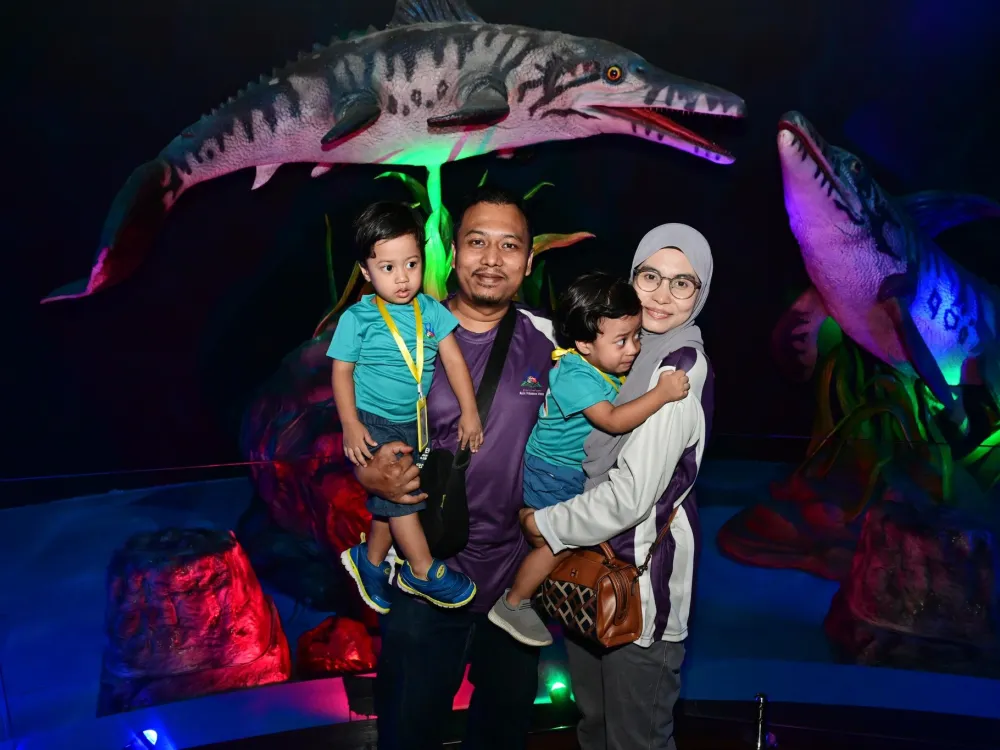 LAWATAN _SCHOOL OUT  FOR ADVENTURE_ TASKA MPS