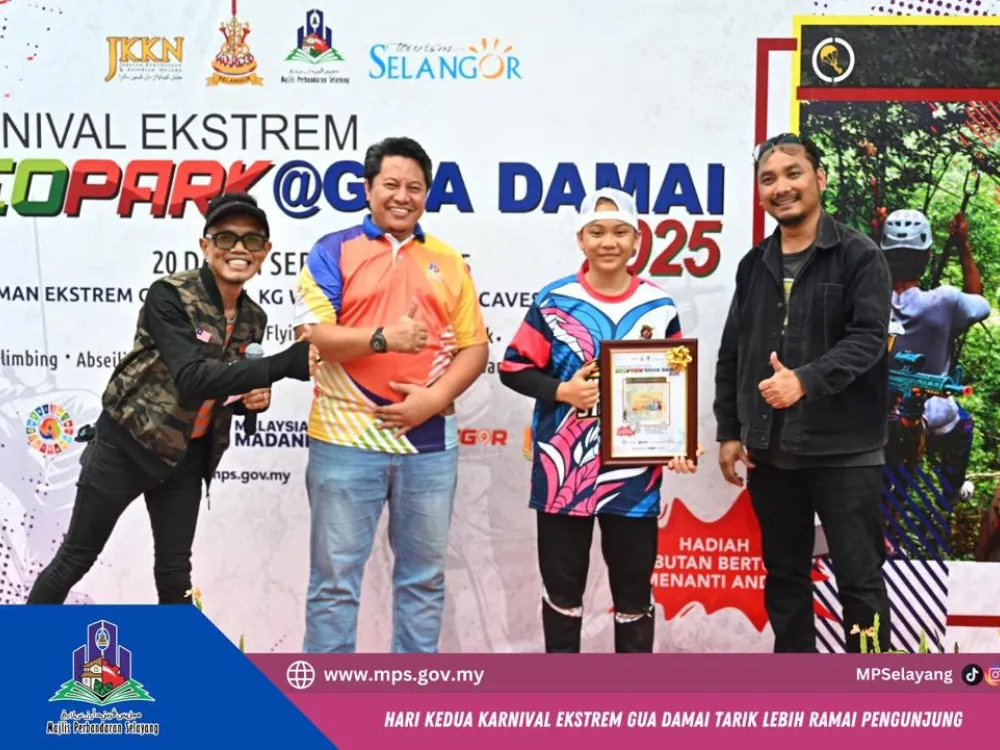 HARI KEDUA KARNIVAL EKSTREM GUA DAMAI TARIK LEBIH RAMAI PENGUNJUNG