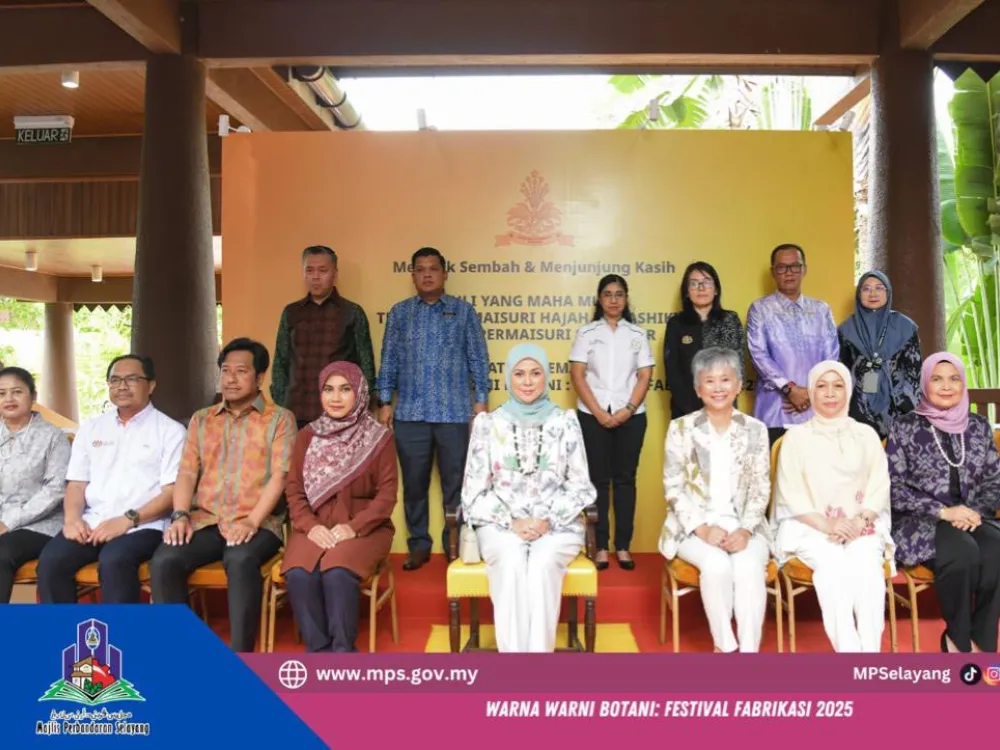 WARNA WARNI BOTANI FESTIVAL FABRIKASI 2025