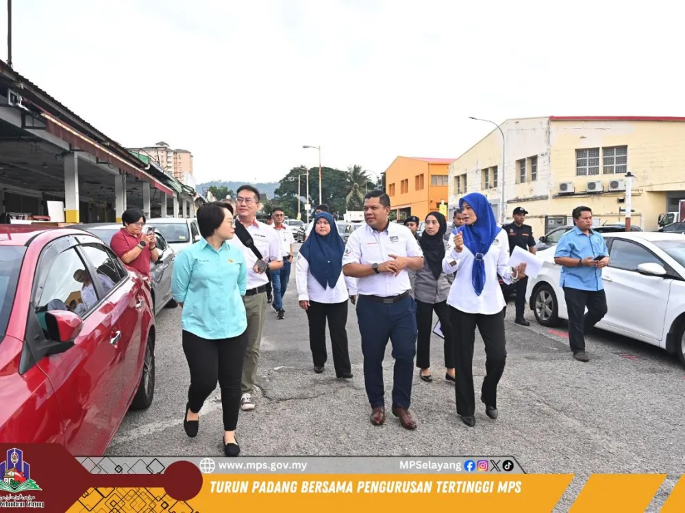 TURUN PADANG BERSAMA PENGURUSAN TERTINGGI MPS