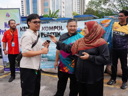 KEMPEN PENGUMPULAN BOTOL PLASTIK 100,000 KG SEMPENA JELAJAH ASPIRASI MALAYSIA 2025