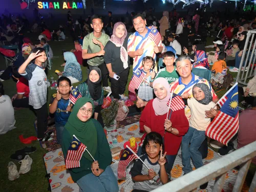 SAMBUTAN AMBANG MERDEKA 2025