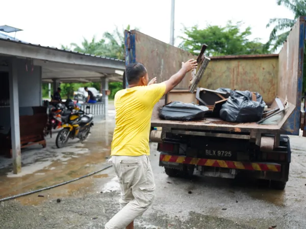 BANTUAN BANJIR BATU ARANG