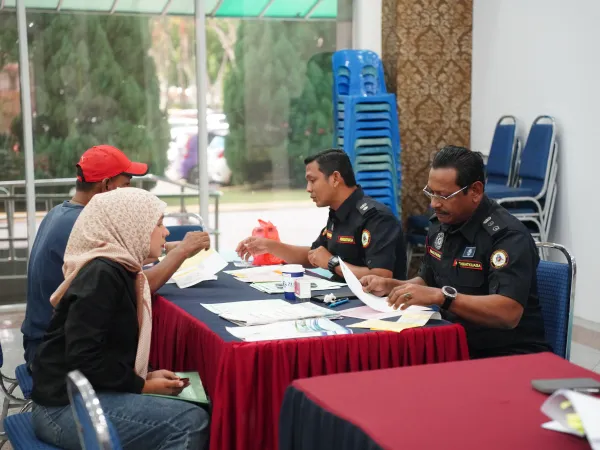 PROGRAM HARI BERTEMU PELANGGAN