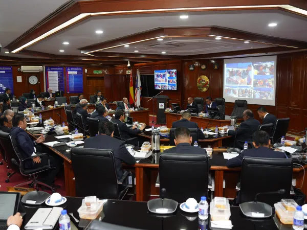 Mesyuarat Majlis April