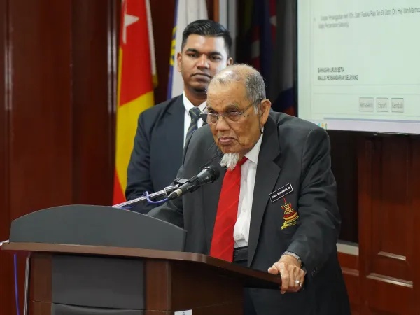 Mesyuarat Majlis April
