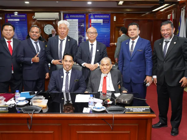 Mesyuarat Majlis April