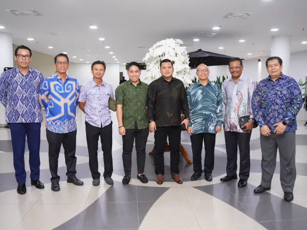 MAJLIS MAKAN MALAM PENGHARGAAN MANTAN ORANG BESAR DAERAH GOMBAK KEDUA
