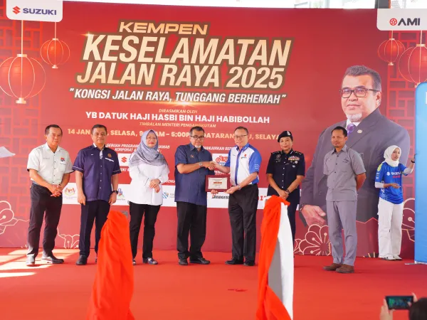 KEMPEN KESELAMATAN JALAN RAYA