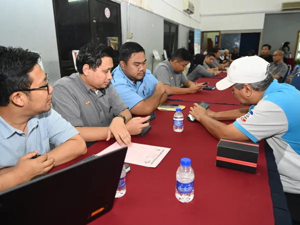 HARI BERTEMU PELANGGAN DAN SESI LIBAT URUS BRSM MPS
