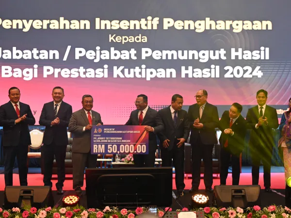 AMANAT TAHUN BARU 2025 SUK
