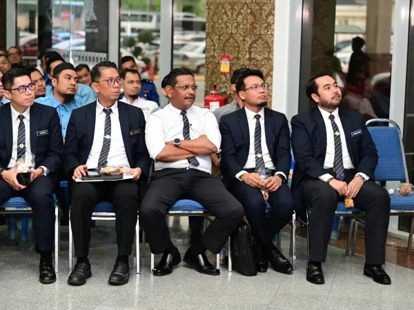 Perhimpunan Bulanan April