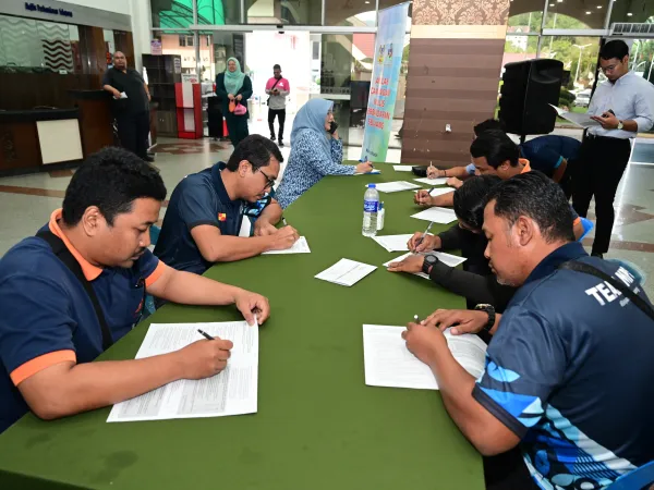 DERMA DARAH ANULEA