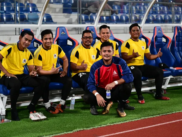	PERLAWANAN BOLA SEPAK PERSAHABATAN ANTARA MPAJ & MPS