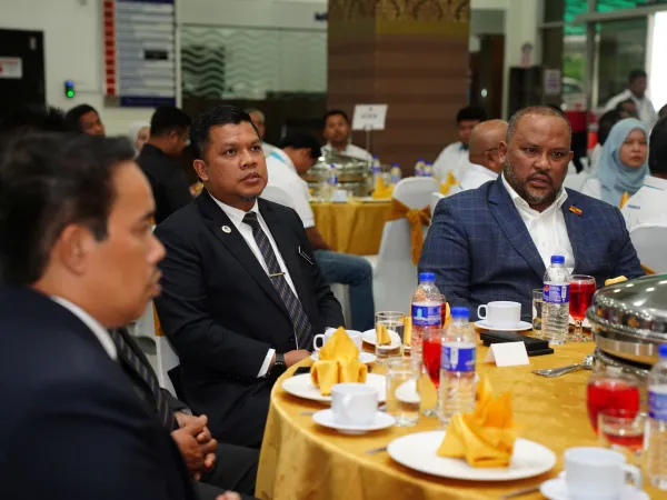 MAJLIS SIGN MOU DIANTARA MPS DAN KDEB