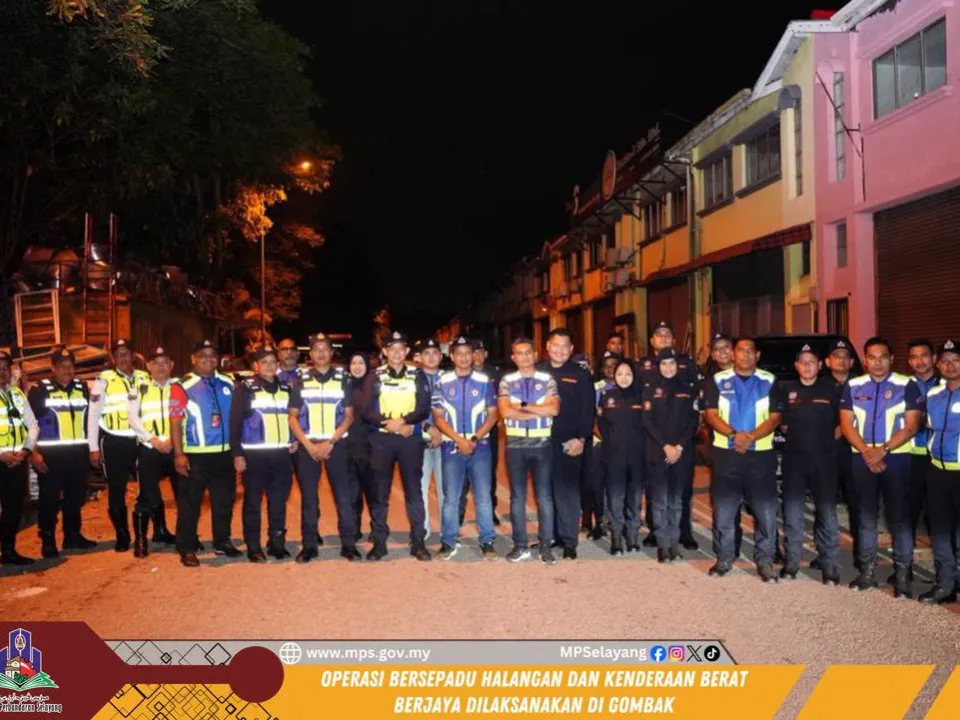 OPERASI BERSEPADU HALANGAN & KENDERAAN BERAT DI GOMBAK