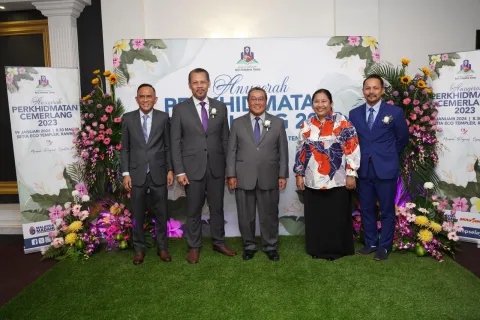 MAJLIS ANUGERAH PERKHIDMATAN CEMERLANG (APC)