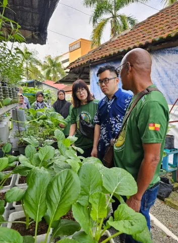 PROGRAM GOTONG ROYONG