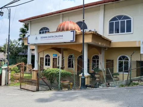 DEWAN DATIN ZALEHA